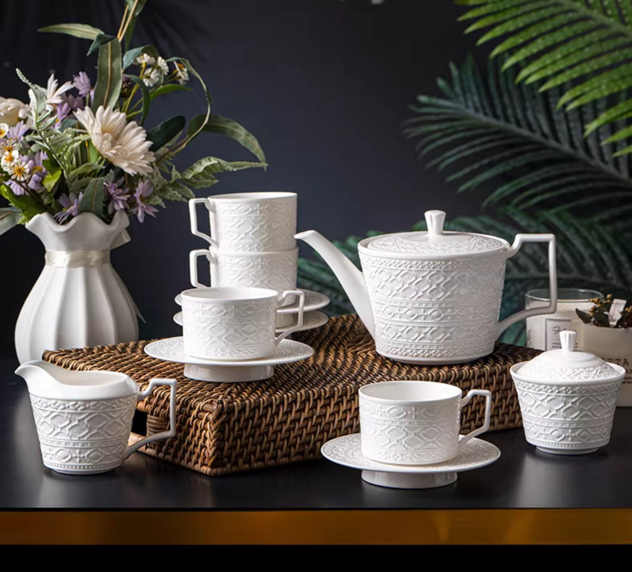 Relief Rim Tea Service Set No. 02